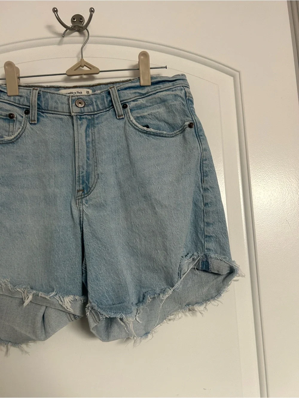 Abercrombie & Fitch The Baggy Short Mid Rise Denim Jorts Size 29/8 Chic 90s boho